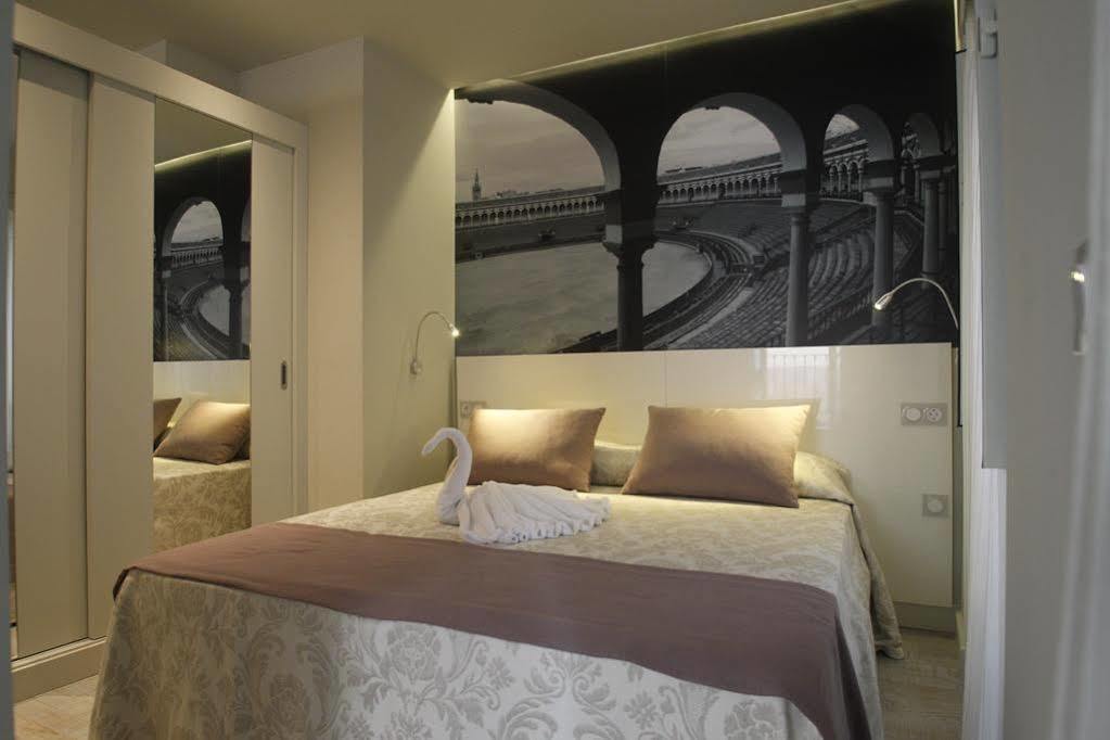 Apartamentos Sevilla Centro Екстер'єр фото